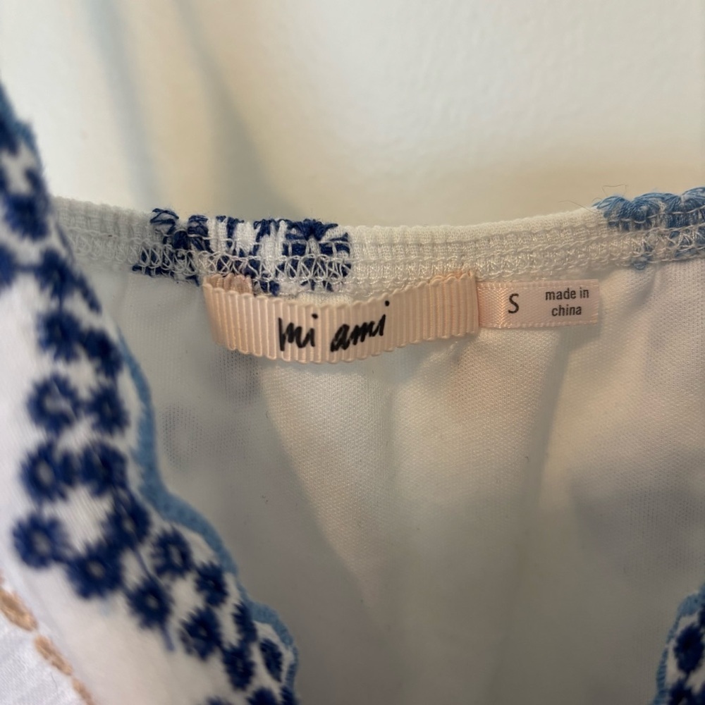 Mi Ami White Bohemian Embroidered Sleeveless Cami Top Size S - Picture 3 of 7